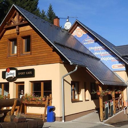 Sportcentrum Klinovec Loučná pod Klínovcem Exterior foto