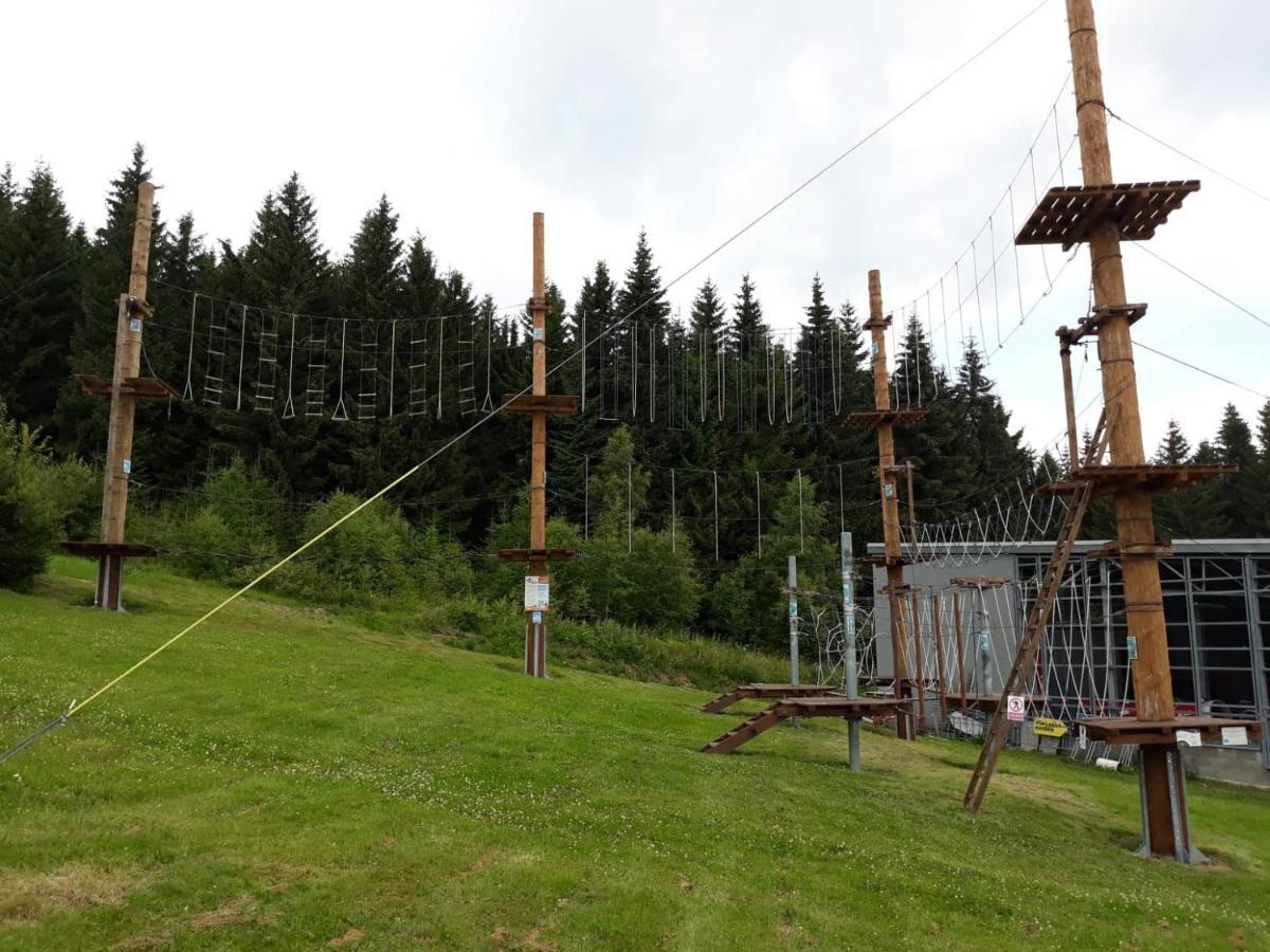 Sportcentrum Klinovec Loučná pod Klínovcem Exterior foto